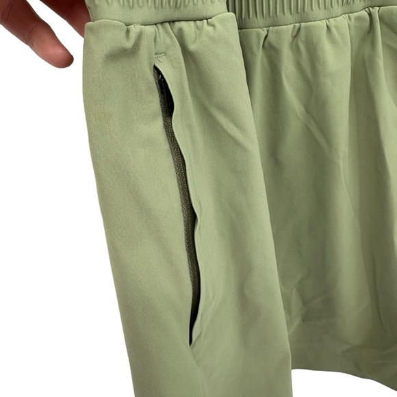 Athleta Cosmic Flutter Romper Sage Green Size Medium Sleeveless Elastic Travel - Picture 7 of 14